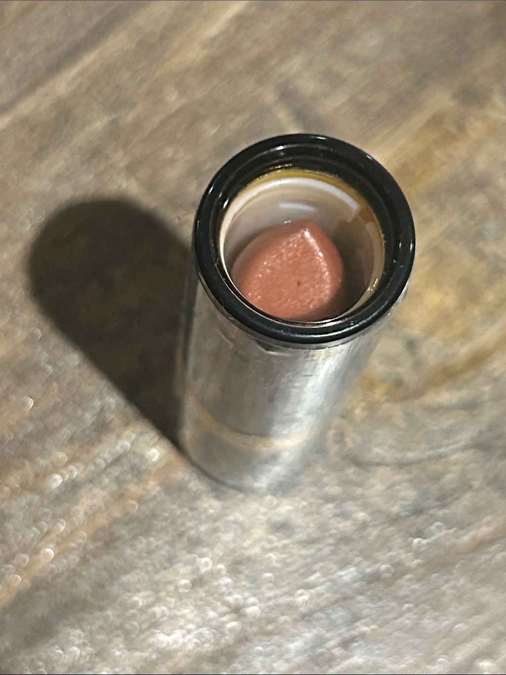 Revlon Pearl Lipstick 205 Champagne On Ice - Soft Peach Shimmer